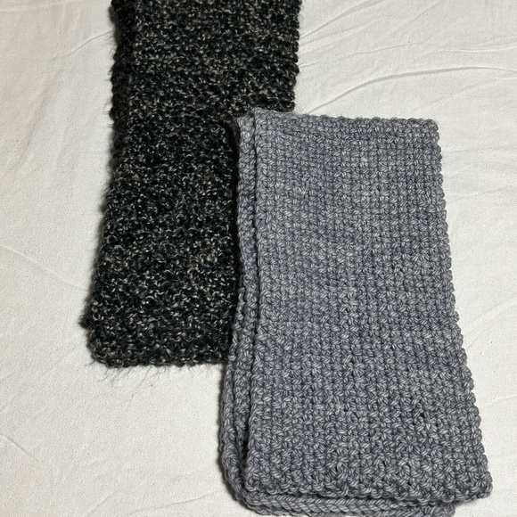 Warm Soft Women's Wool Knit Scarves - Picture 1 of 3